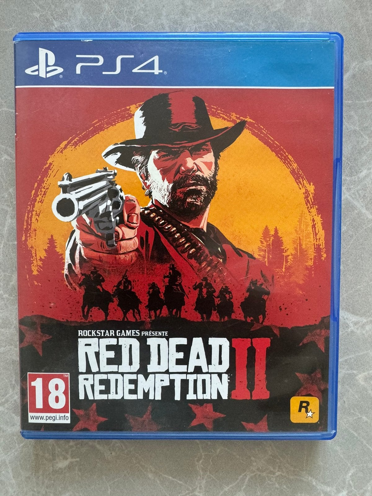 Rdr2 ps4/ps5 compatible, Enlèvement, Comme neuf