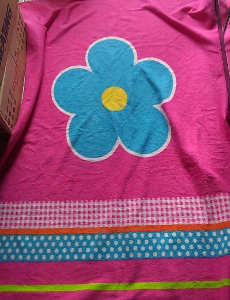 deken met bloem, Huis en Inrichting, Woonaccessoires | Plaids en Woondekens, Ophalen of Verzenden, Polyester