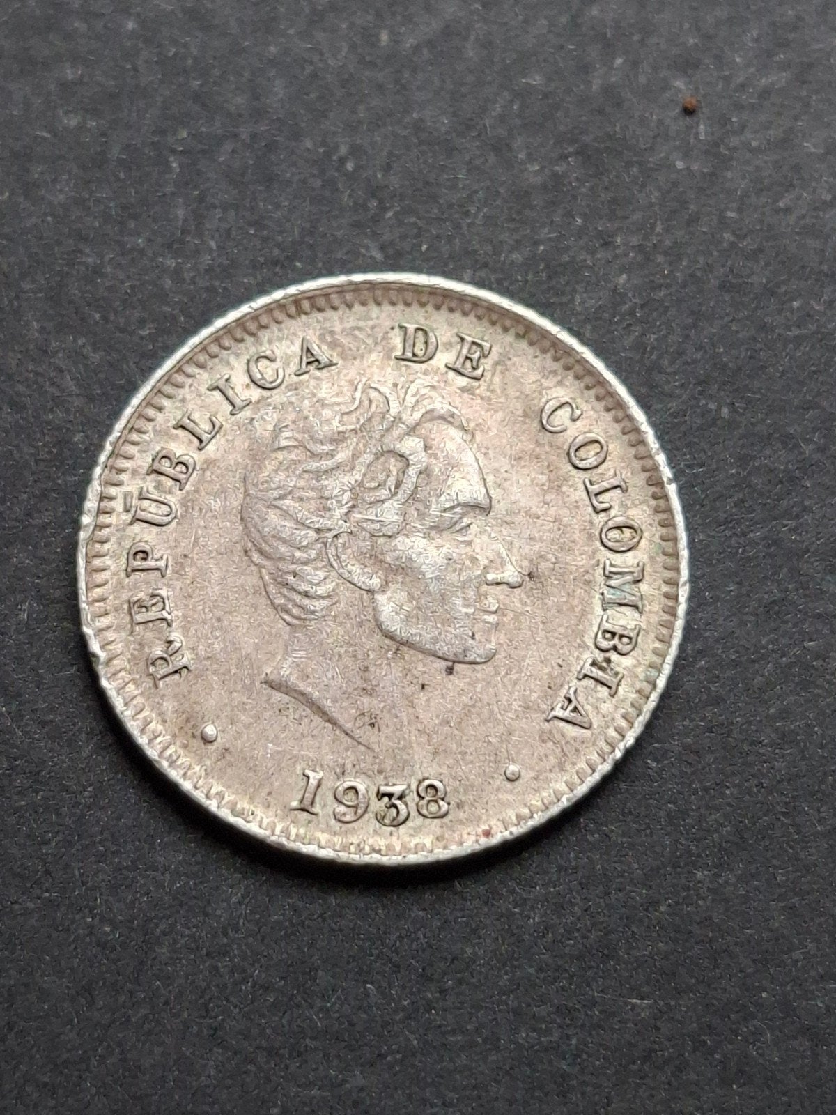 10 centavos en argent 1938 Colombie, Timbres & Monnaies, Enlèvement ou Envoi