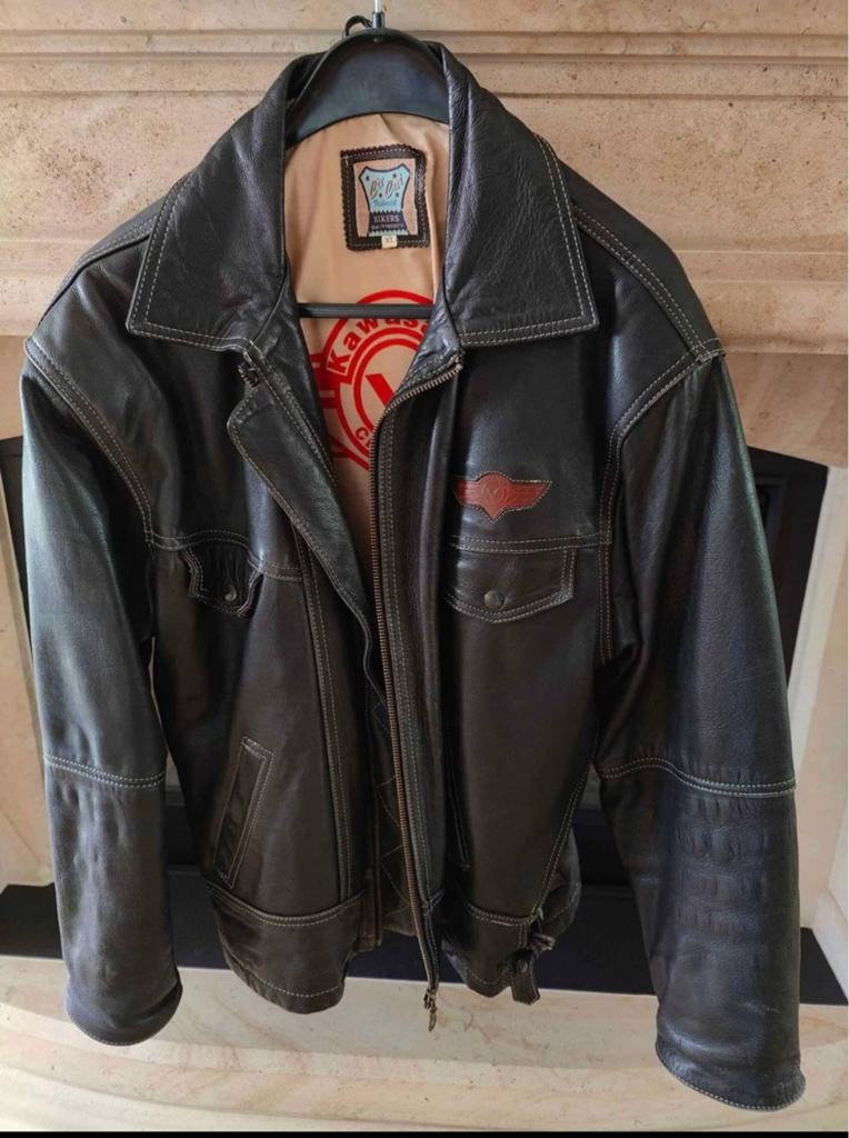 Zware lederen jas kawasaki, Motoren, Kleding | Motorkleding, Ophalen