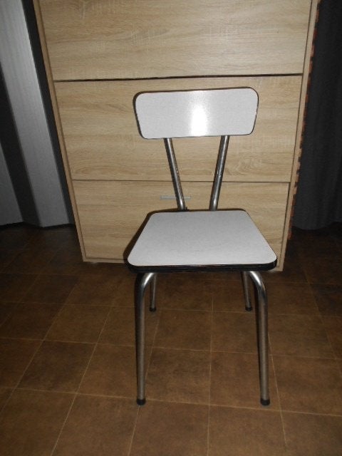 Chaise/tabouret de cuisine vintage avec dossier, Enlèvement