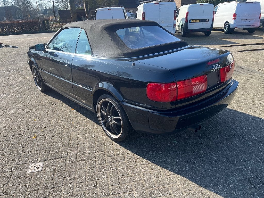 AUDI 80 2.8 CABRIO AUTOMAAT. 44000 miles. schadeauto, foto 2