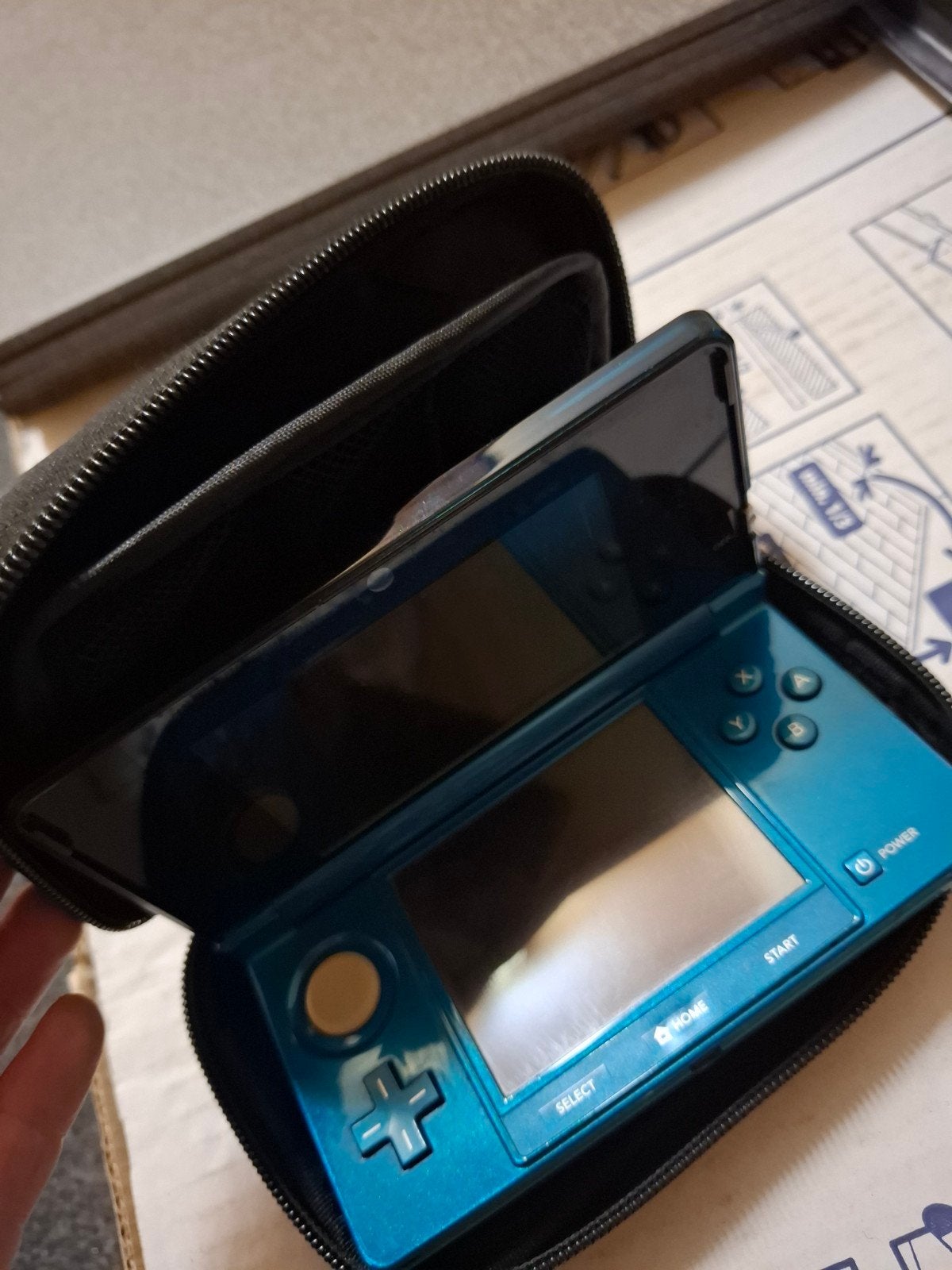 Nintendo DS met 15 games, opbergtas/lader/reservepennen, Consoles de jeu & Jeux vidéo, Consoles de jeu | Nintendo 2DS & 3DS, Enlèvement