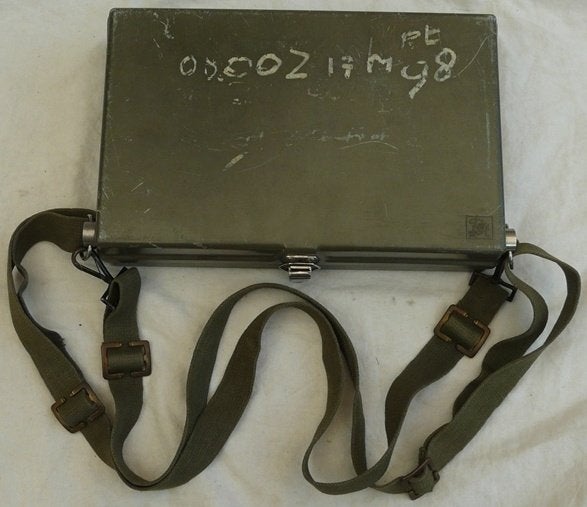 Gasdetectie Set NBC, compleet in koffertje, KL, 1970/80s.(2), Collections, Enlèvement ou Envoi, Armée de terre, Autres types