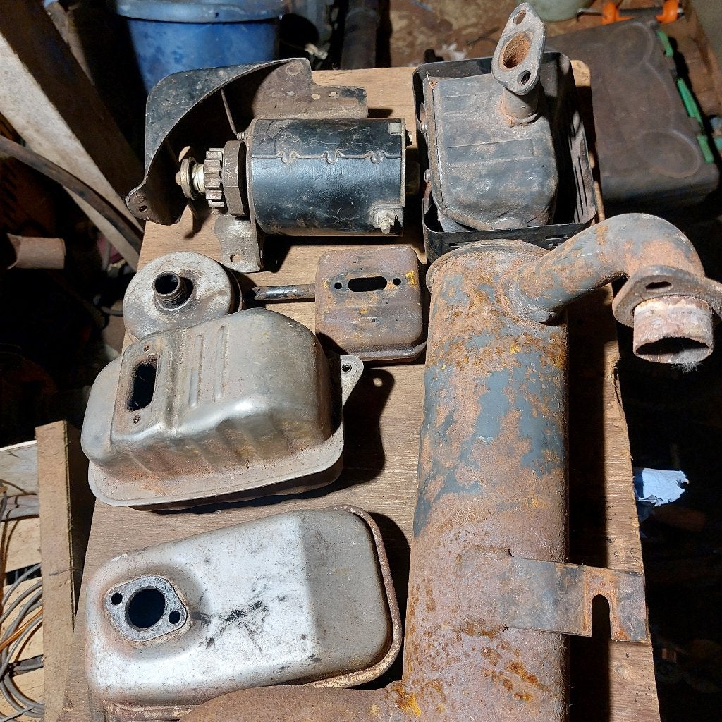 starter  uitlaten stiga brig en straton, Ophalen, Gebruikt