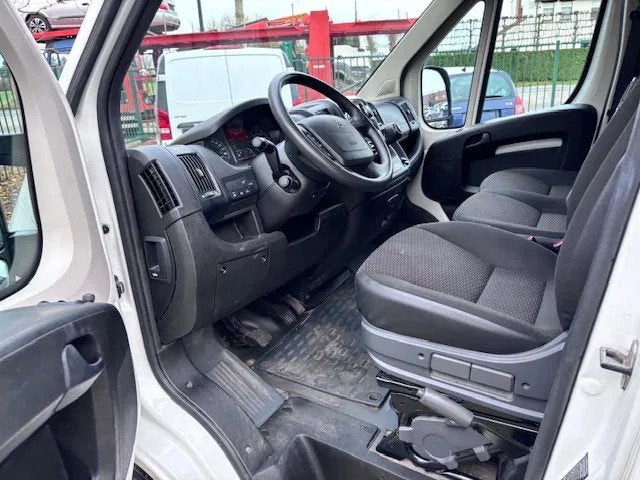 Peugeot Boxer 2.2d 88kw € 14.000 + BTW (bj 2020), Auto's, Stof, Gebruikt, Euro 6, 4 cilinders