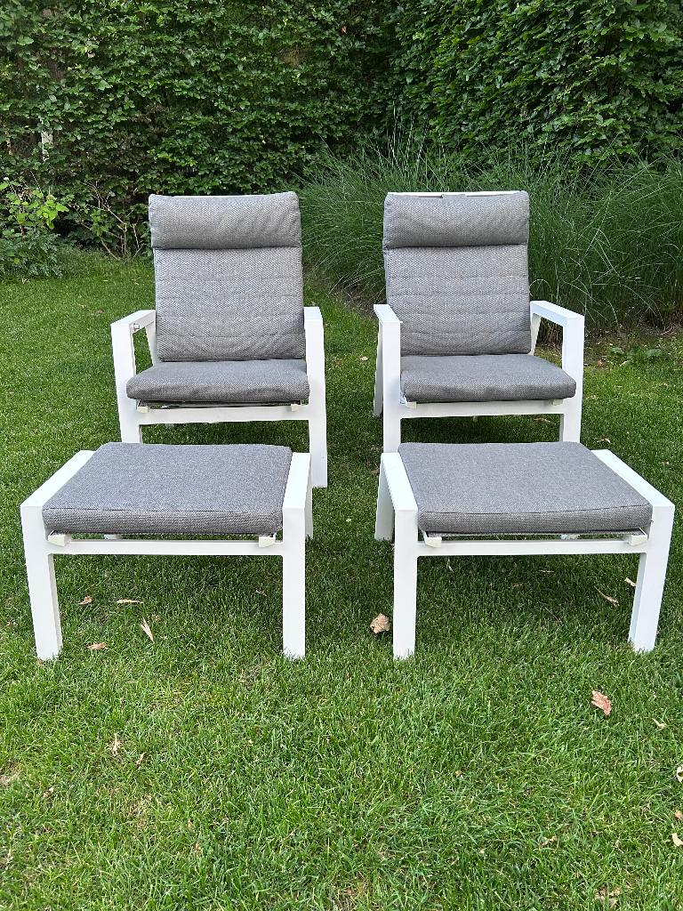 Bristol loungestoel + poef in wit aluminium, Tuin en Terras, Aluminium, Zo goed als nieuw, Loungeset, Stoel