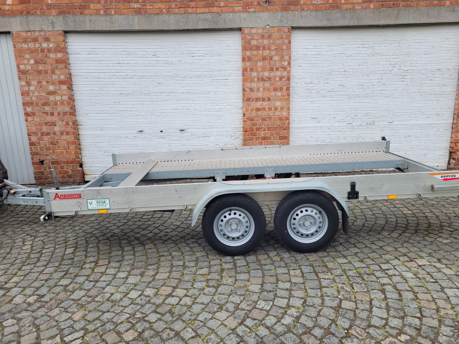 Auto aanhangwagen, Ophalen