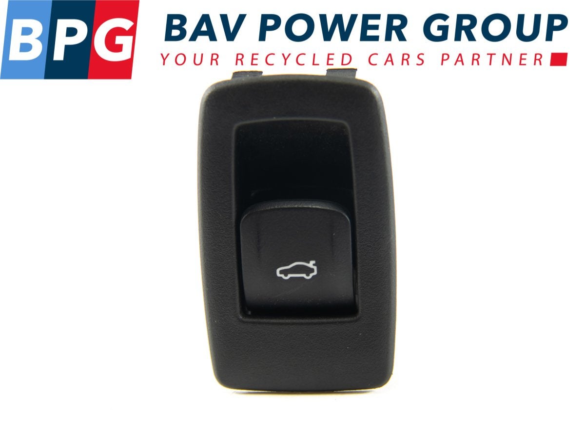 SCHAKELAAR Kofferdeksel BMW 5 serie (G30) (61319299447), Gebruikt, BMW, Petuelring 130
80809  München, DE, Bayerische Motoren Werke AG