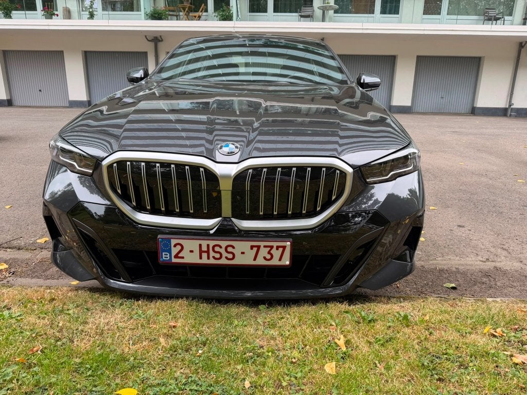 BMW 520D 11/24- 197ch - Automatique - 43000 km, Autos, BMW, Cuir, Argent ou Gris, Euro 6, Système audio