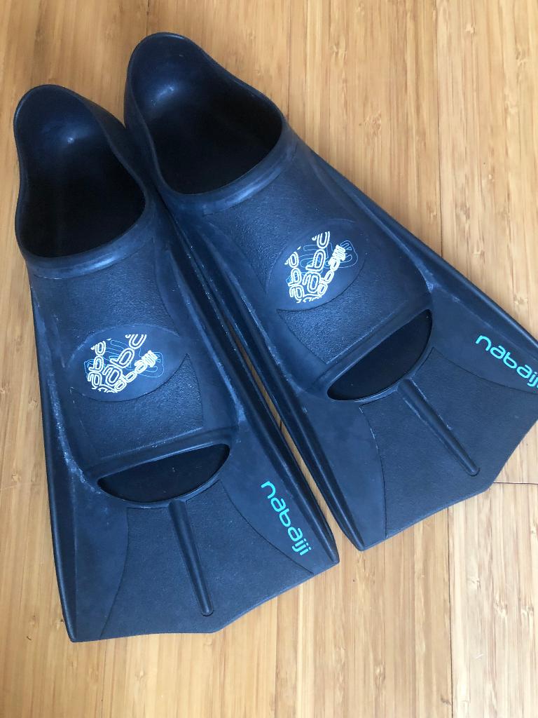 palmes de piscine - pointure 39-40, Ophalen of Verzenden, Zo goed als nieuw, Zwem- of Duikvliezen