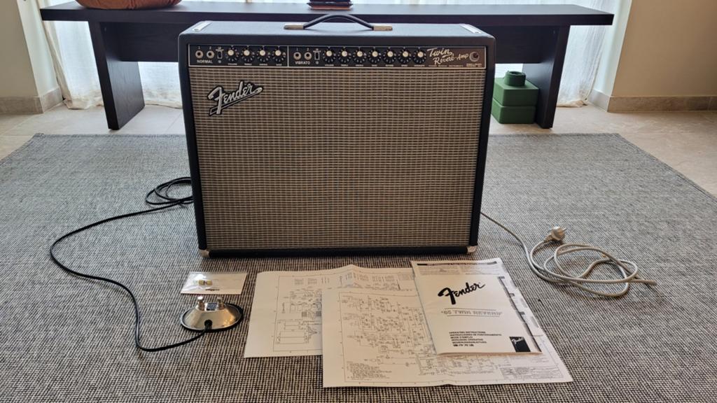 Fender ‘65 Twin Reverb Reissue – 2011 – Goede staat/compleet, Muziek en Instrumenten, Ophalen, Zo goed als nieuw, Gitaar, 50 tot 100 watt