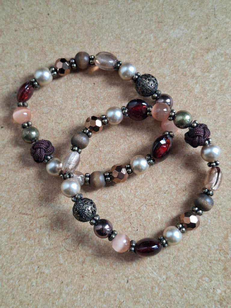 Set armbanden, Handtassen en Accessoires, Armbanden, Ophalen of Verzenden, Rood, Goud