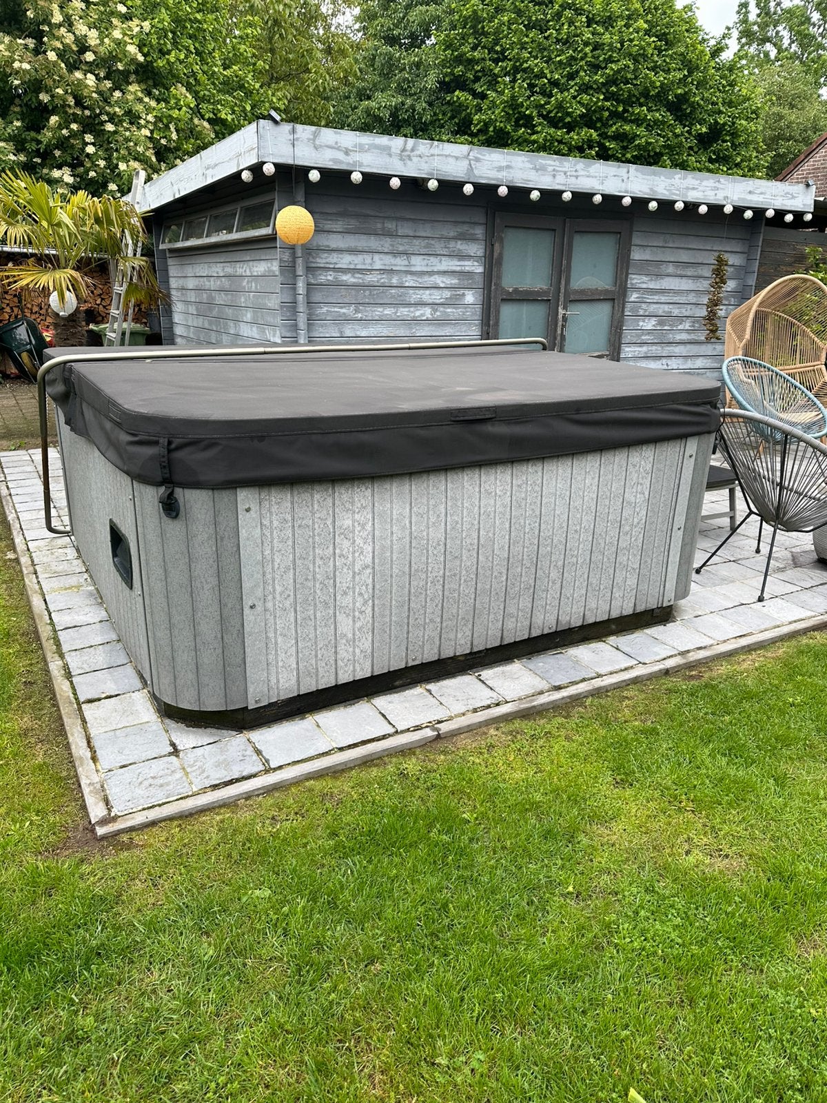Jacuzzi cover, Tuin en Terras, Bubbelbaden en Hottubs, Ophalen, Gebruikt, Afdekzeil, Vast