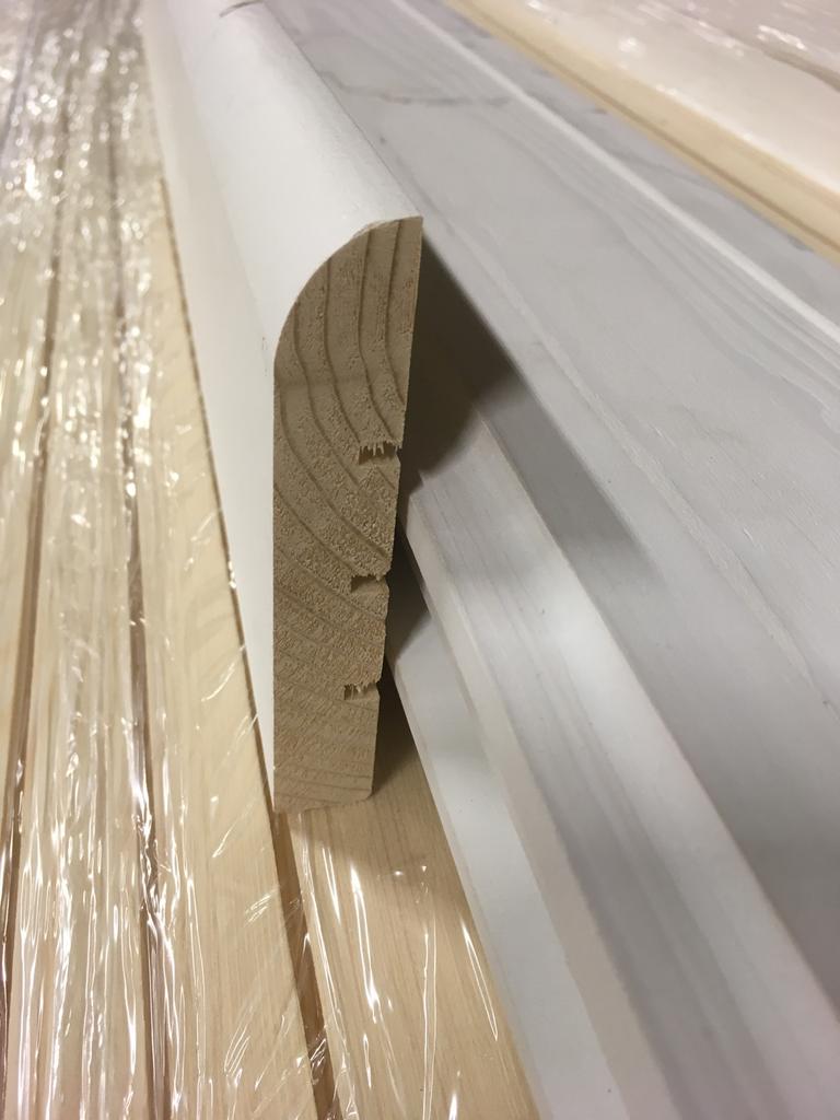 Plinten Grenen wit gegrond schilderklaar, Ophalen, Nieuw, Plinten