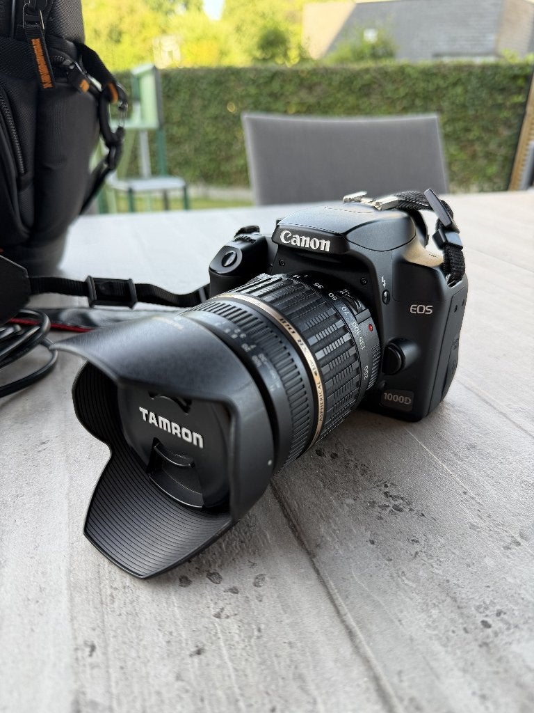 Canon EOS 1000D + 3 lenzen + accessoires, Audio, Tv en Foto, Fotocamera's Digitaal, Zo goed als nieuw, Spiegelreflex, Canon, Ophalen