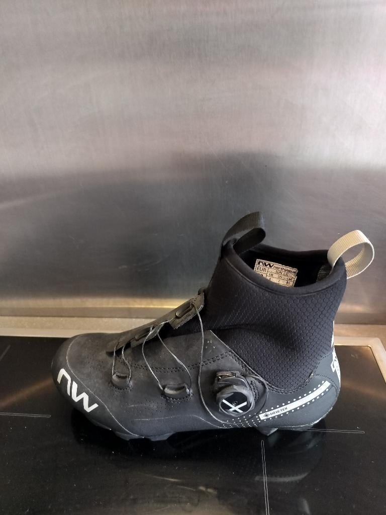 Nieuwe winterfietsschoenen Northwave, Enlèvement, Comme neuf, Chaussures