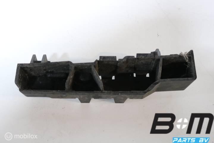 Steun sideskirt rechts Audi A7 4K 4K8853922, Gebruikt