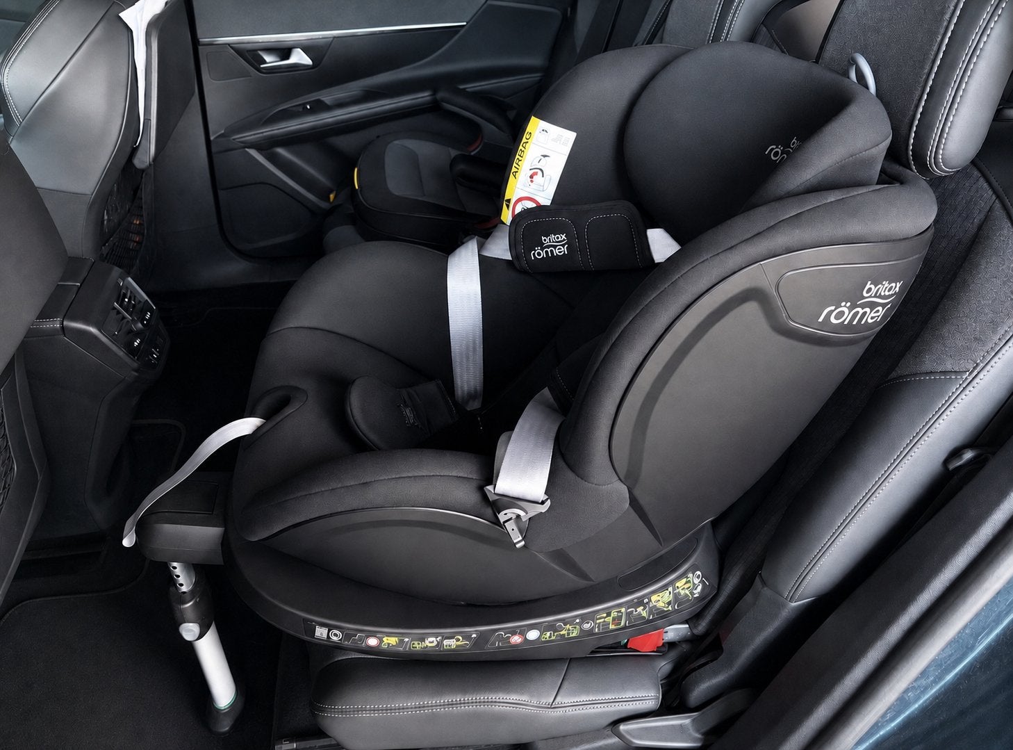 Vends siège auto Britax Römer DUALFIX² R, pivotant 360*, Enfants & Bébés, Sièges auto, Romer, 0 à 18 kg, Enlèvement, Utilisé