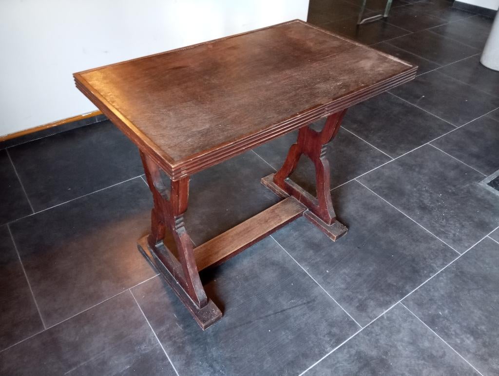 Petite table bois, Enlèvement