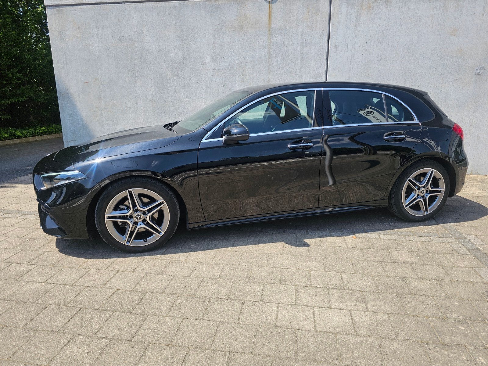 Mercedes A200 benzine AMG-line, Auto's, Euro 6, 4 cilinders, Zwart, 120 kW