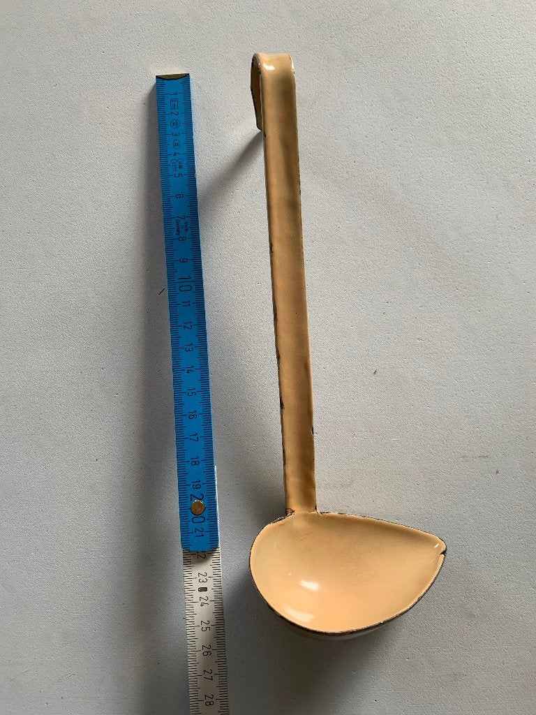 Kleine leuke pollepel emaille 26 cm, Ophalen of Verzenden, Gebruikt