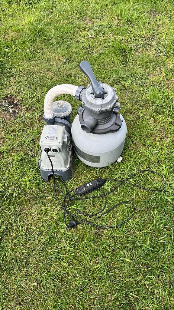 Intex pomp met zandfilter, Tuin en Terras, Ophalen, Zo goed als nieuw