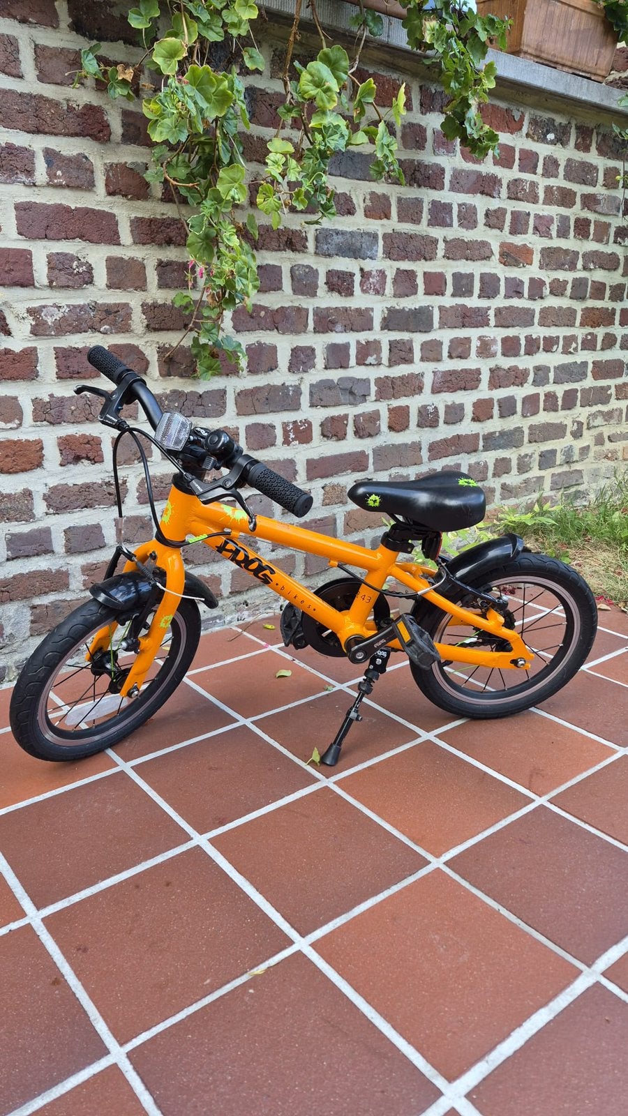 Frog Bike 14 inch - zeer goede staat met extra bandenset, Ophalen, Zo goed als nieuw, Minder dan 16 inch