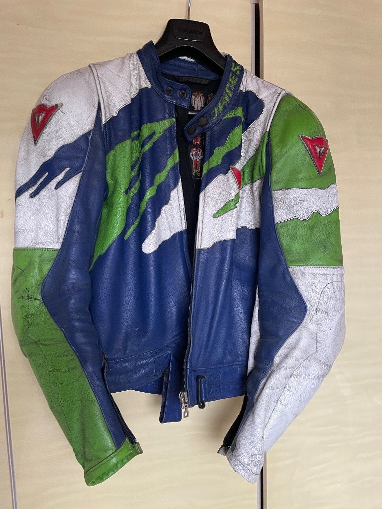 Combi cuir Dainese 2 pièces 48, Motos, DAINESE, Seconde main, Enlèvement, Combinaison