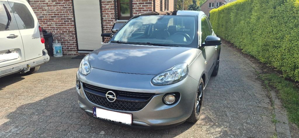 Opel Adam 1.2 Black Edition Benzine 2017, Auto's, Opel, ADAM, 4 cilinders, Handgeschakeld, Particulier