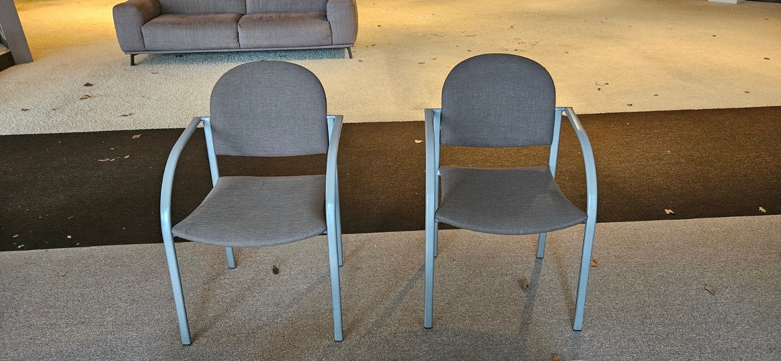 armstoelen, Ophalen