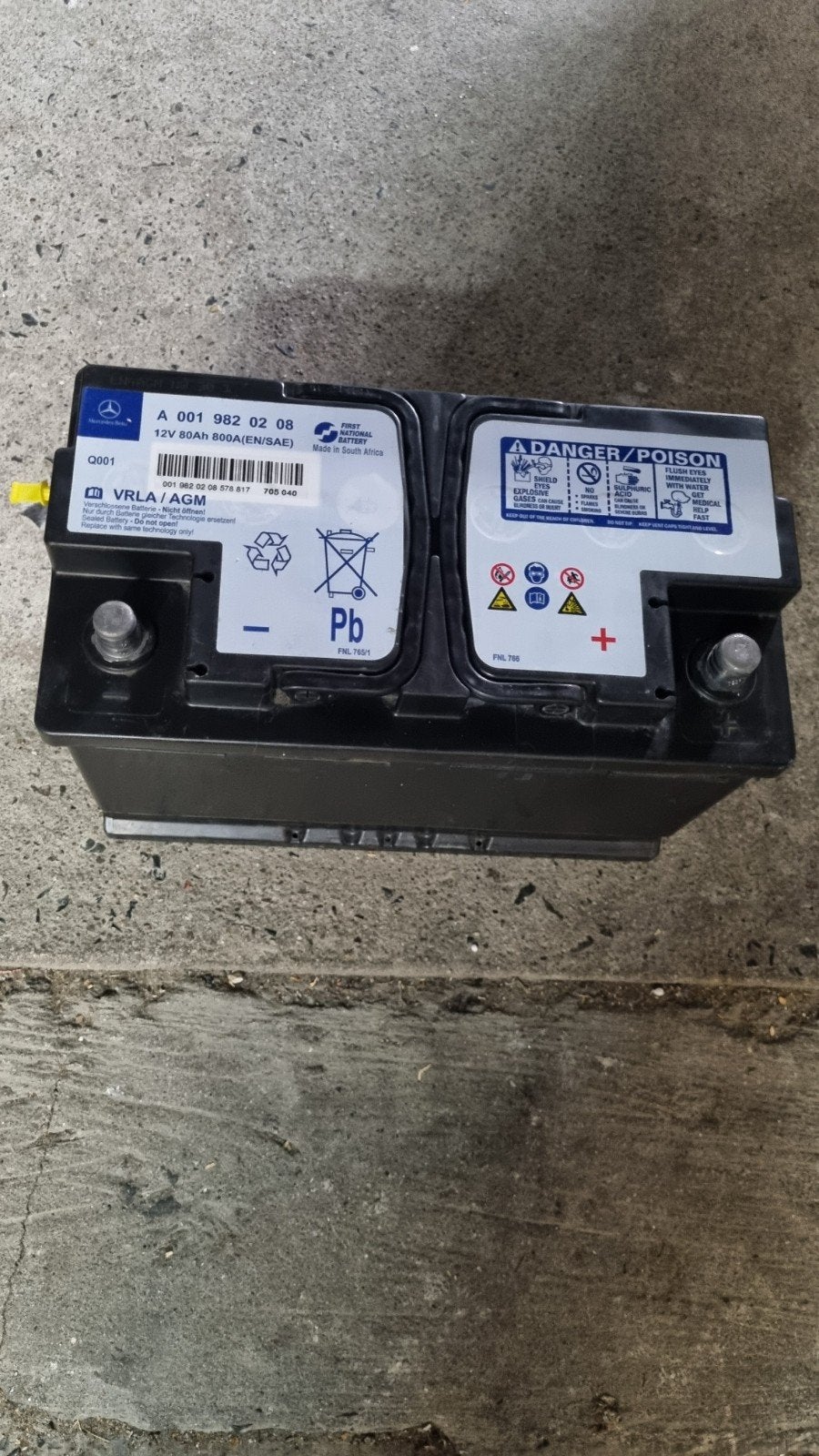 Batterie d'origine Mercedes, Autos : Pièces & Accessoires