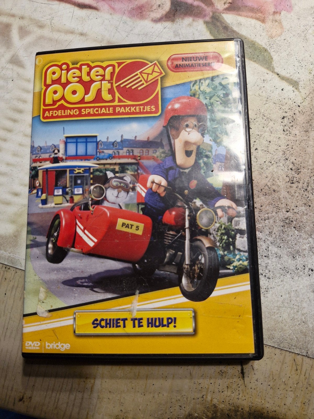 dvd pieter post schiet te hulp nl, CD & DVD, Enlèvement ou Envoi, Comme neuf, Néerlandais