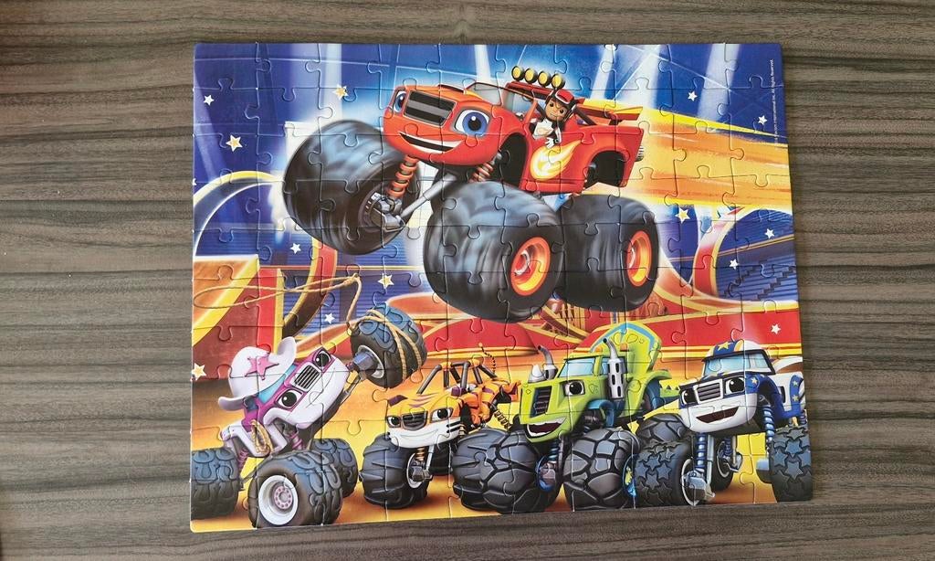 Puzzel blaze nickelodeon 100 stuks, Kinderen en Baby's, Ophalen