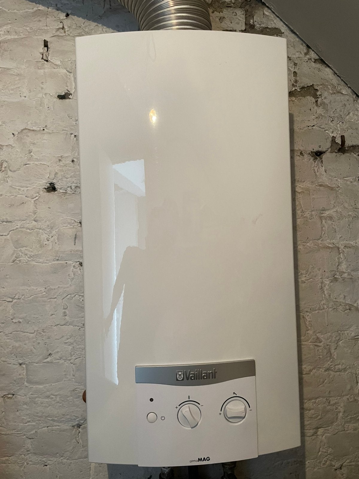 Chauffe-eau à gaz Vaillant atmoMAG 11 L, Bricolage & Construction, Enlèvement, Comme neuf, Chauffe-eau