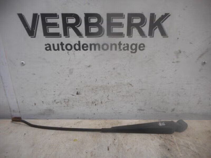 RUITENWISSERARM RECHTS VOOR Ford Fiesta 3 (89fg17526a2a), Gebruikt, Ophalen of Verzenden, Henry-Ford-Straße 1 50735 Köln, DE, Ford-Werke GmbH