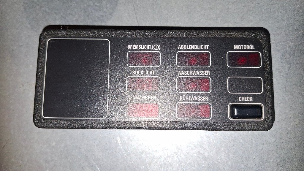 BMW E30 E28 Check Control paneel Hella, Ophalen of Verzenden, BMW
