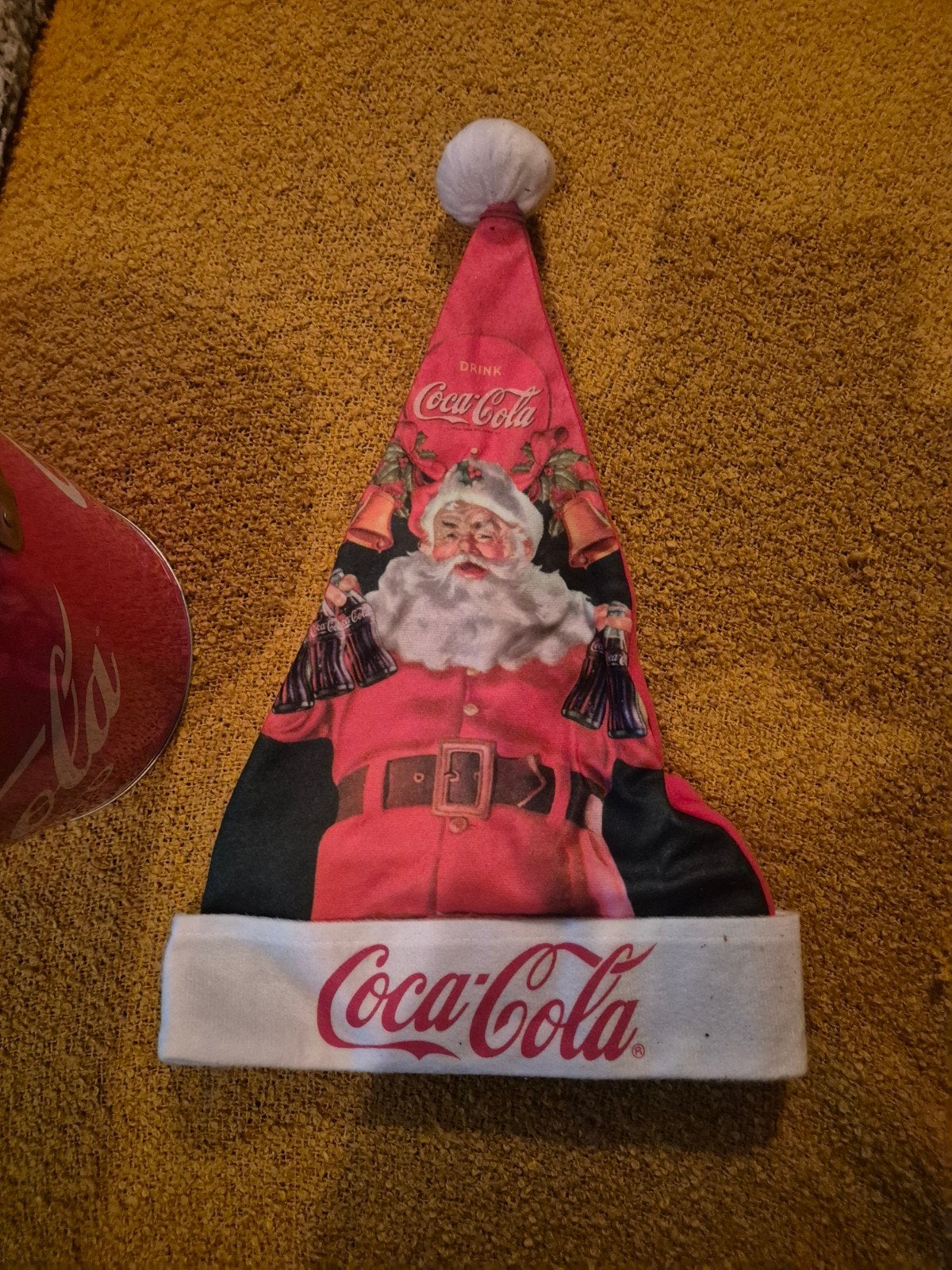 Coca-Cola kerstmuts, Verzenden