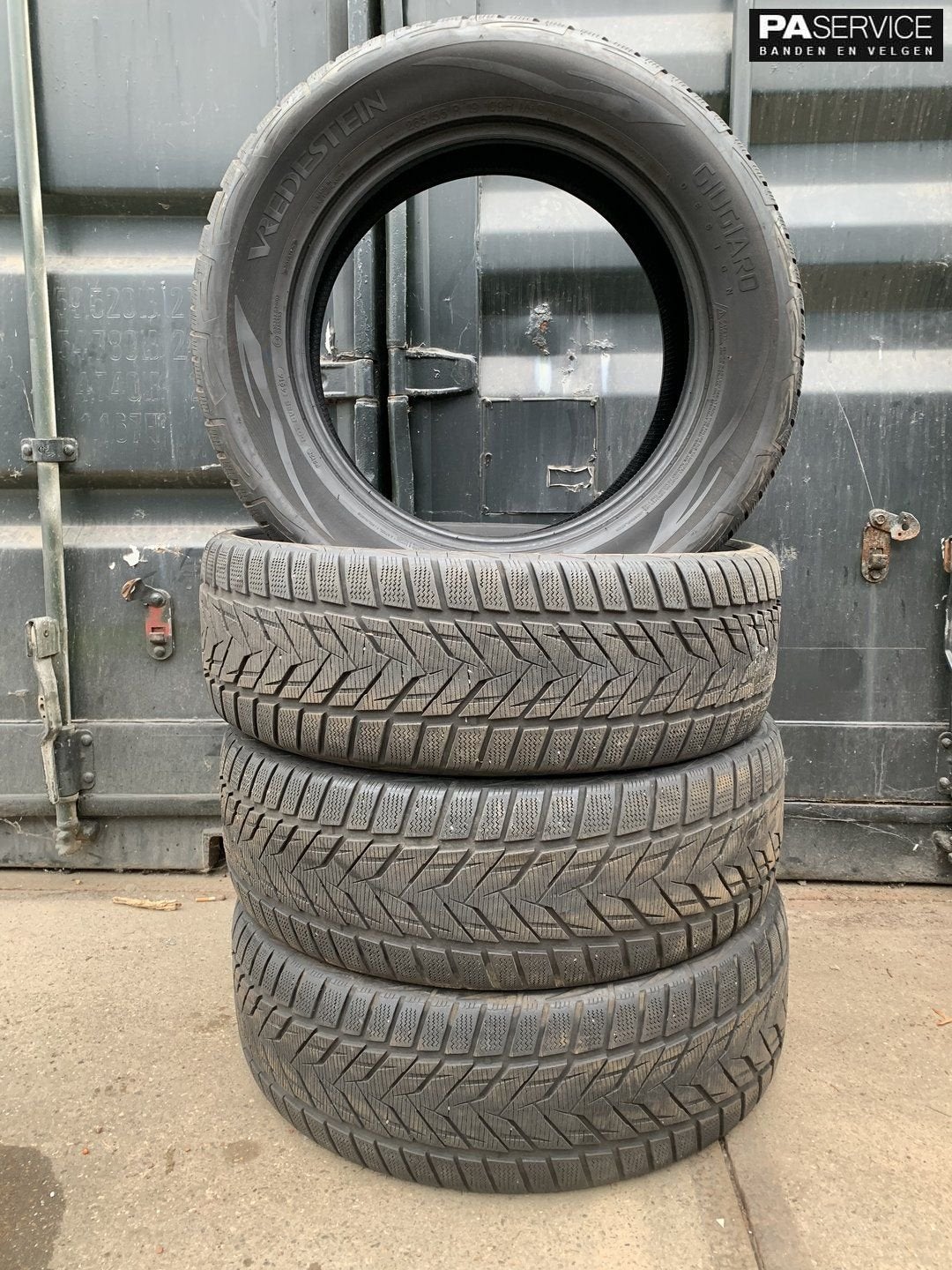 4x Vredestein 265 55 19 winterbanden met 6.6 mm en 6,4 mm, Autos : Pièces & Accessoires, -, Utilisé, -, Jante(s)