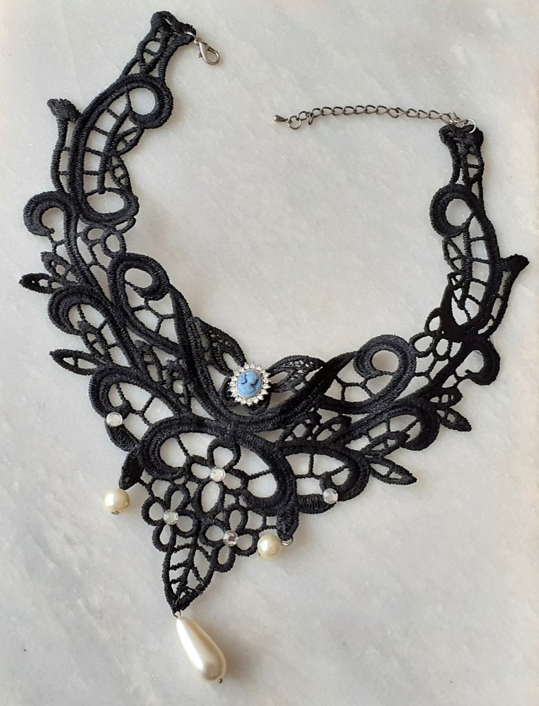 choker kant blauwe camé met parels en diamantjes, Neuf, Enlèvement ou Envoi, Autres matériaux, Avec pendentif
