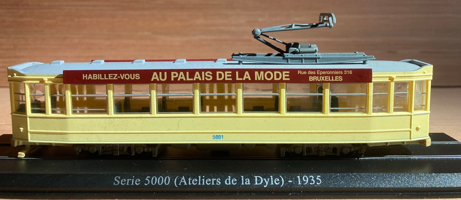 Nieuwe Brusselse tram serie 5000 1/87, Verzenden, Nieuw