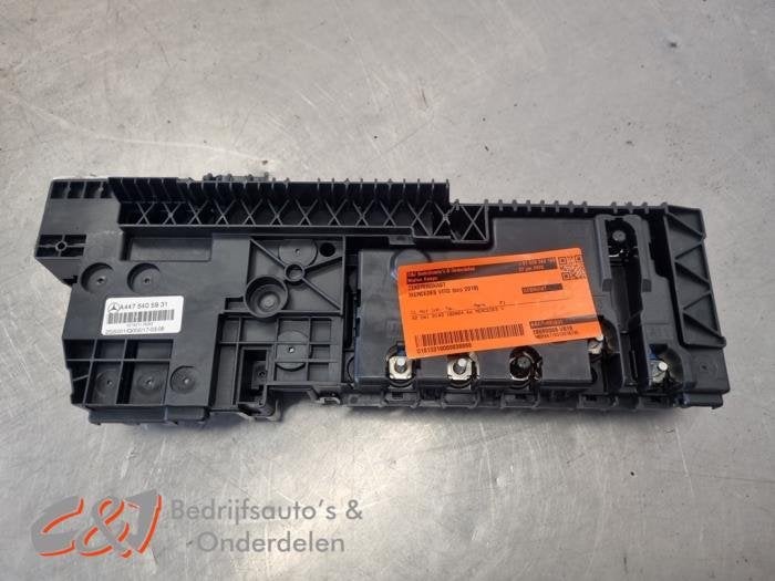 Boîte à fusibles d'un Mercedes Vito, 3 mois de garantie, Utilisé, -, -