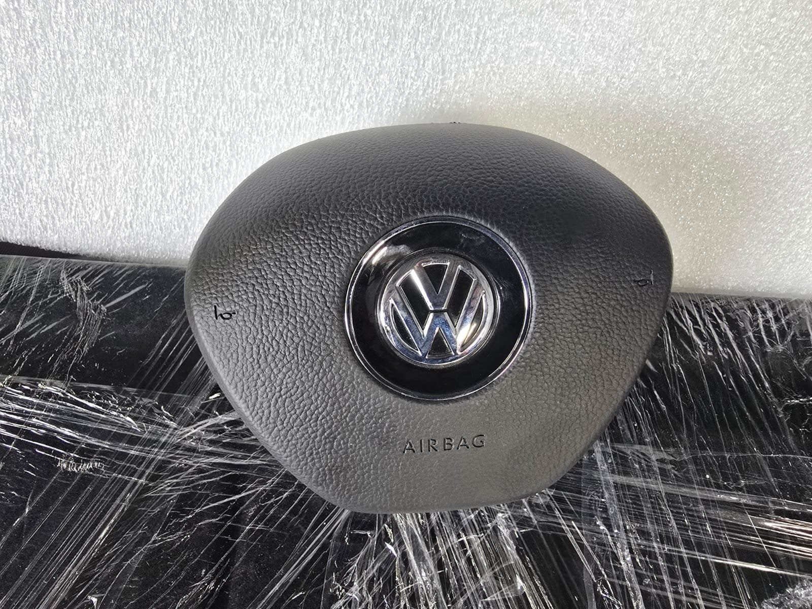 Airbag de volant 5G0880201 pour VW (mod les divers) 2013-202, Volkswagen, Volkswagen AG, Vw@volkswagen.de, Utilisé