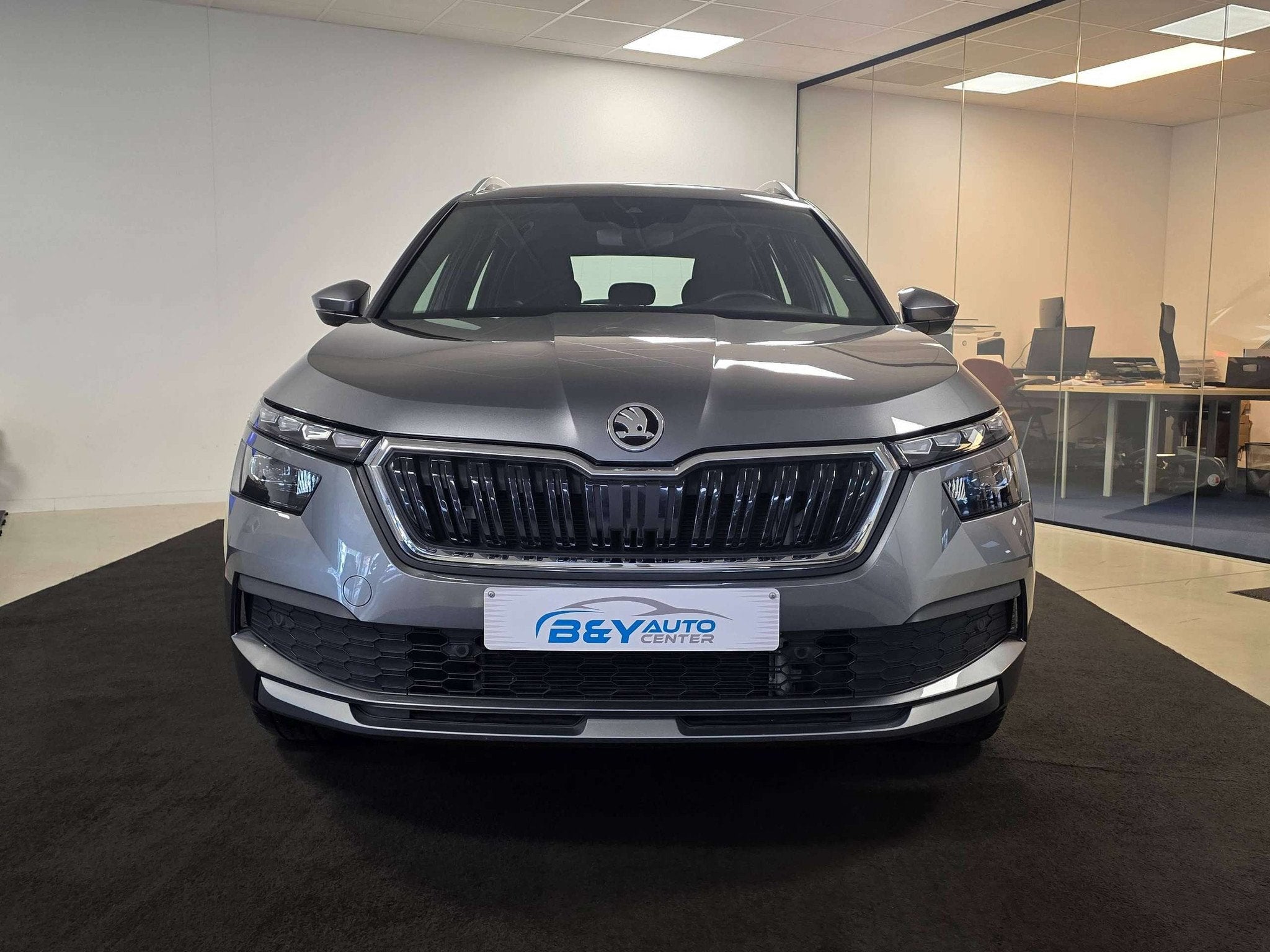 Skoda Kamiq 1.5 TSI Ambition DSG / Automaat / Carplay / Line, Stof, 4 cilinders, Bedrijf, 5 zetels