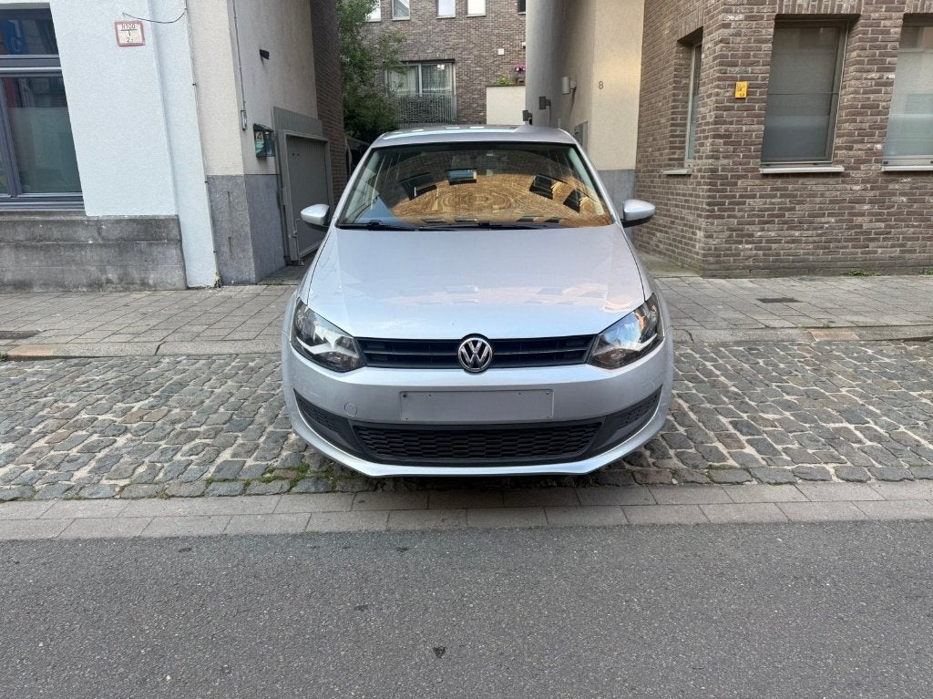 VW POLO / 1.6 TDI / NAVI / CRUISE / 141000KM, Auto's, Volkswagen, Voorwielaandrijving, Euro 5, Stof, Zwart