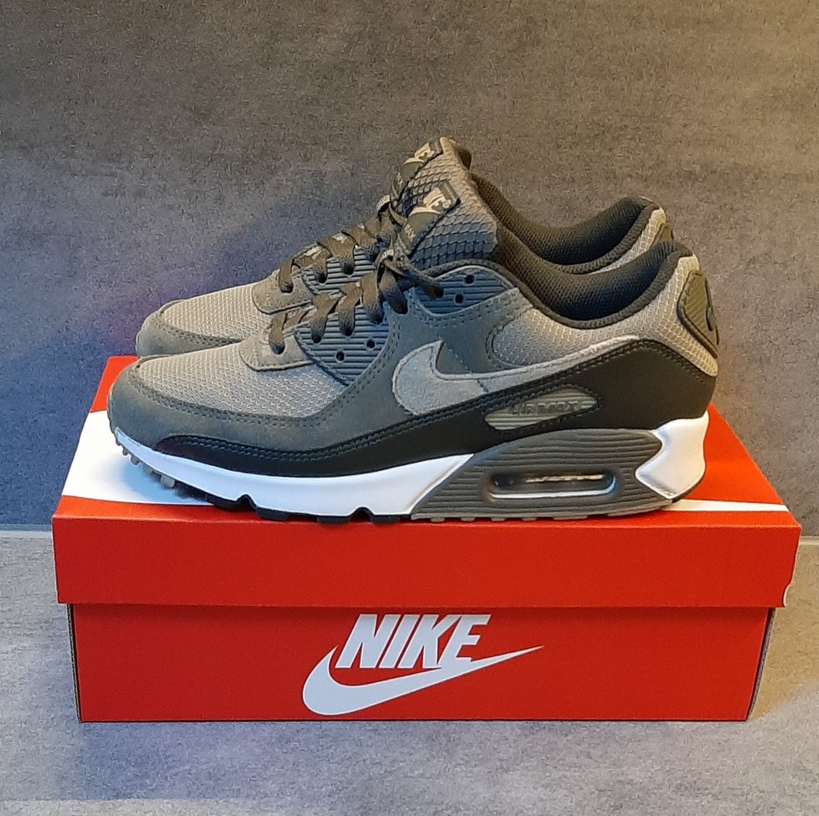 Nike air max 90/ Als Nieuw!/Maat 41, Kleding | Heren, Schoenen, Overige kleuren, Nike, Ophalen of Verzenden, Zo goed als nieuw