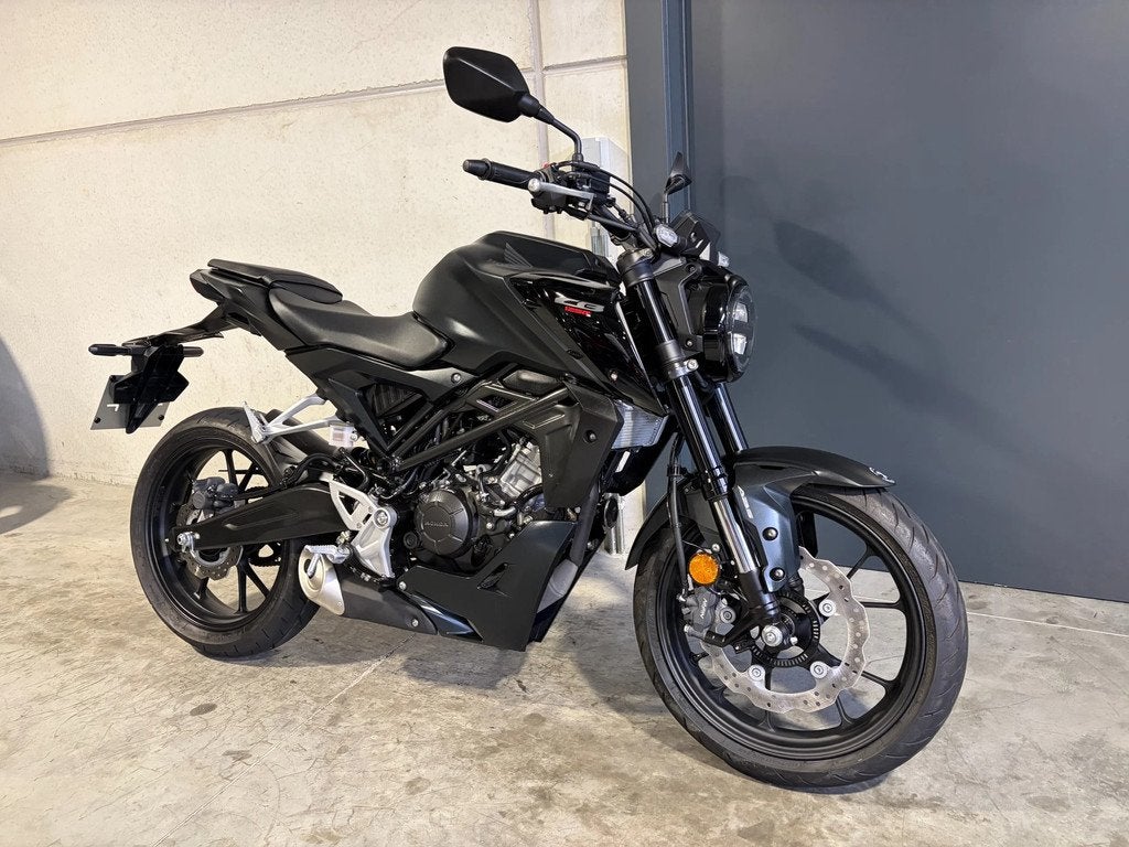 Honda CB125R top 125cc naked bike, Motos, Motos | Honda, Entreprise, Autre, jusqu'à 11 kW