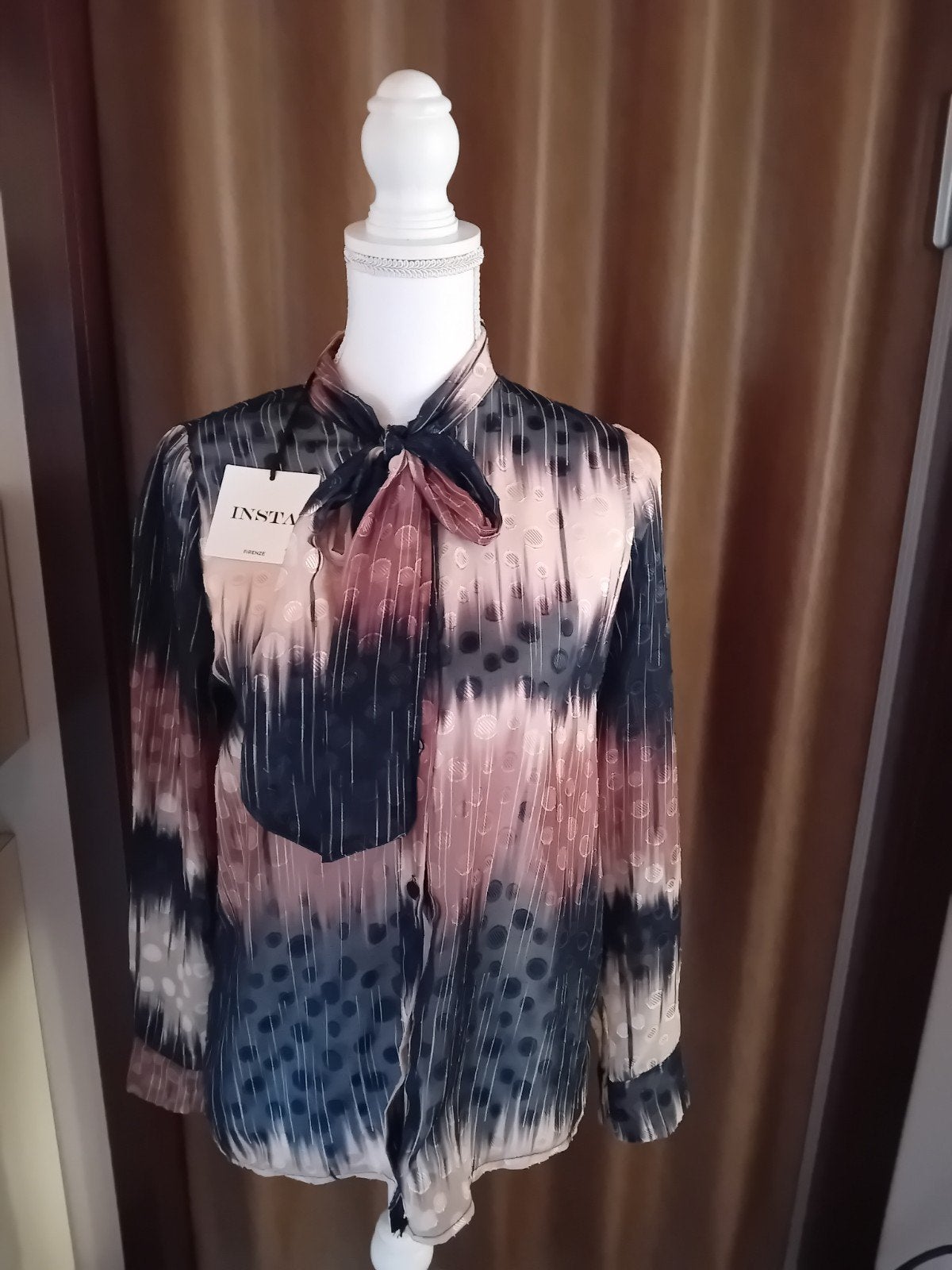 Soepelvallende dames bloes draagmaat M, Enlèvement ou Envoi, Neuf, Taille 38/40 (M)