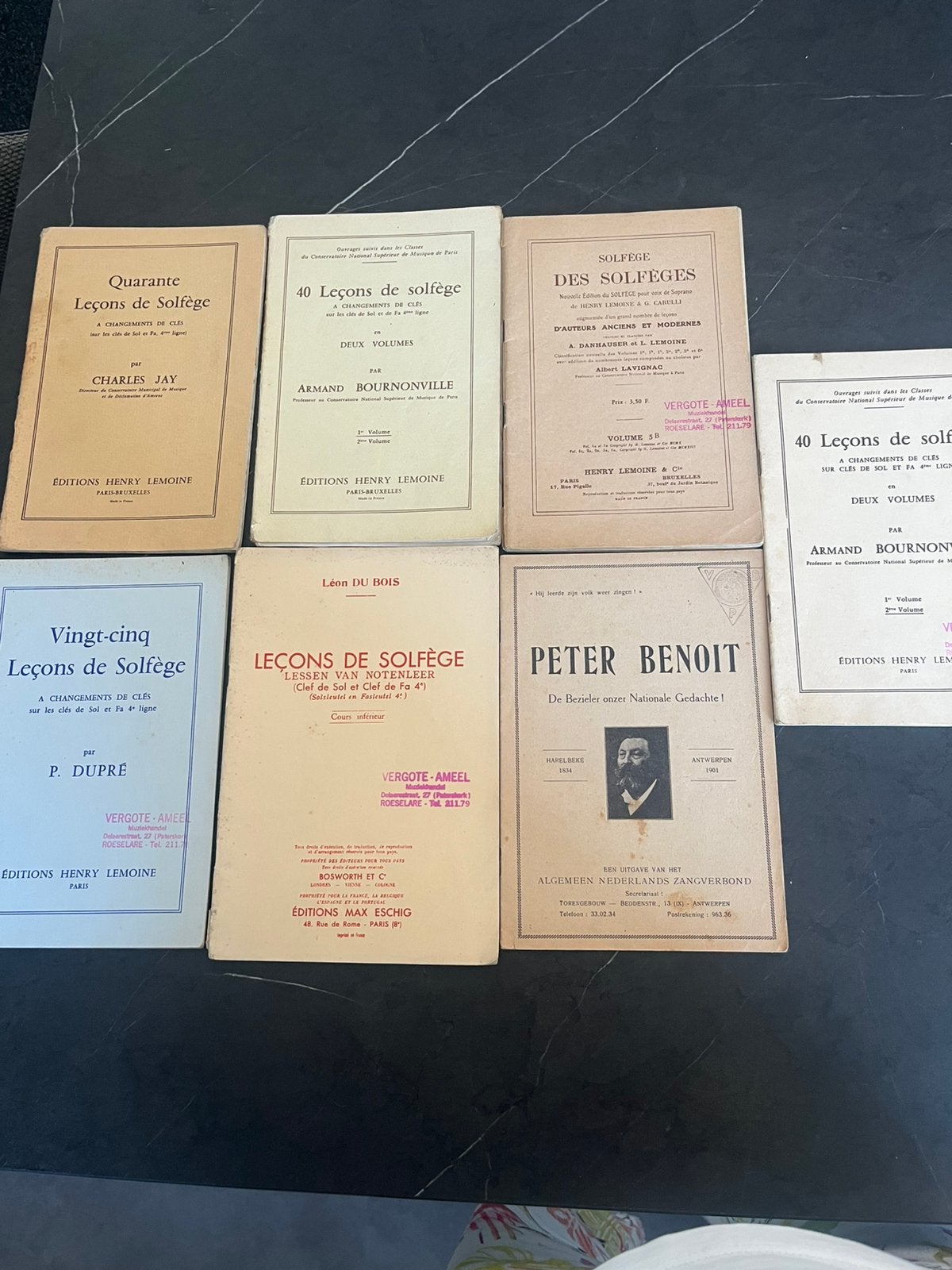 Oude muziekboekjes, Ophalen