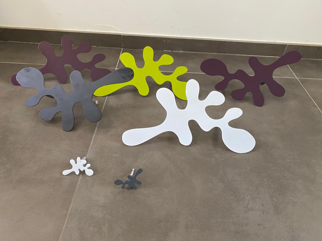 Lot de 7 portes-manteaux muraux Camouflage, Gebruikt, Minder dan 100 cm, Metaal, Ophalen